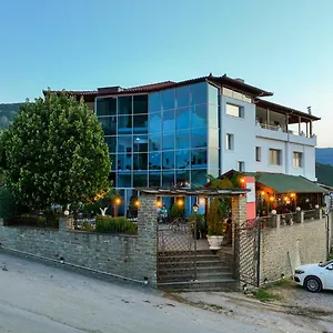 Kanione Szálloda Cerenisht
